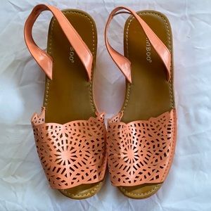 Bamboo Coral Sandals